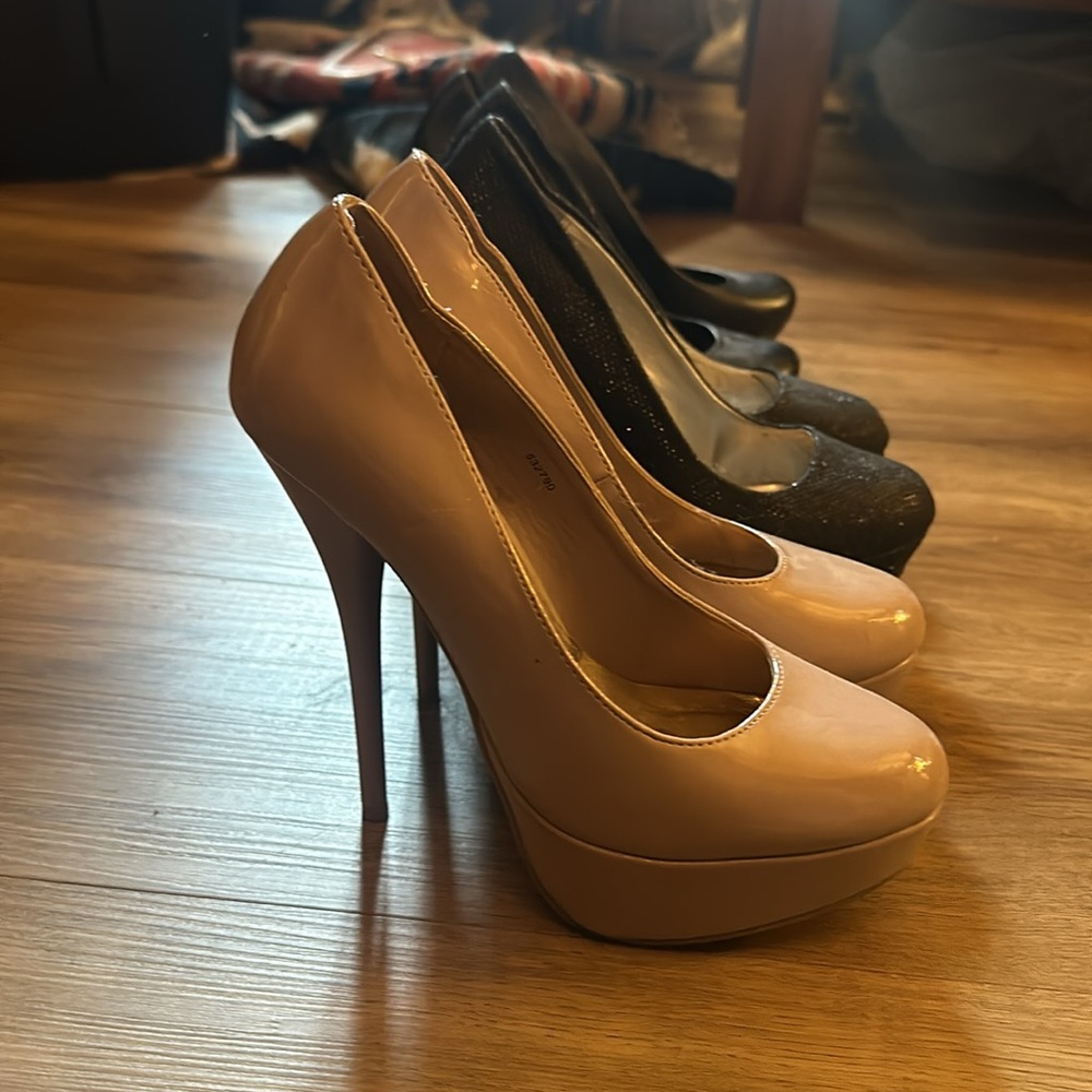 Platform heels - Picture 3 of 3